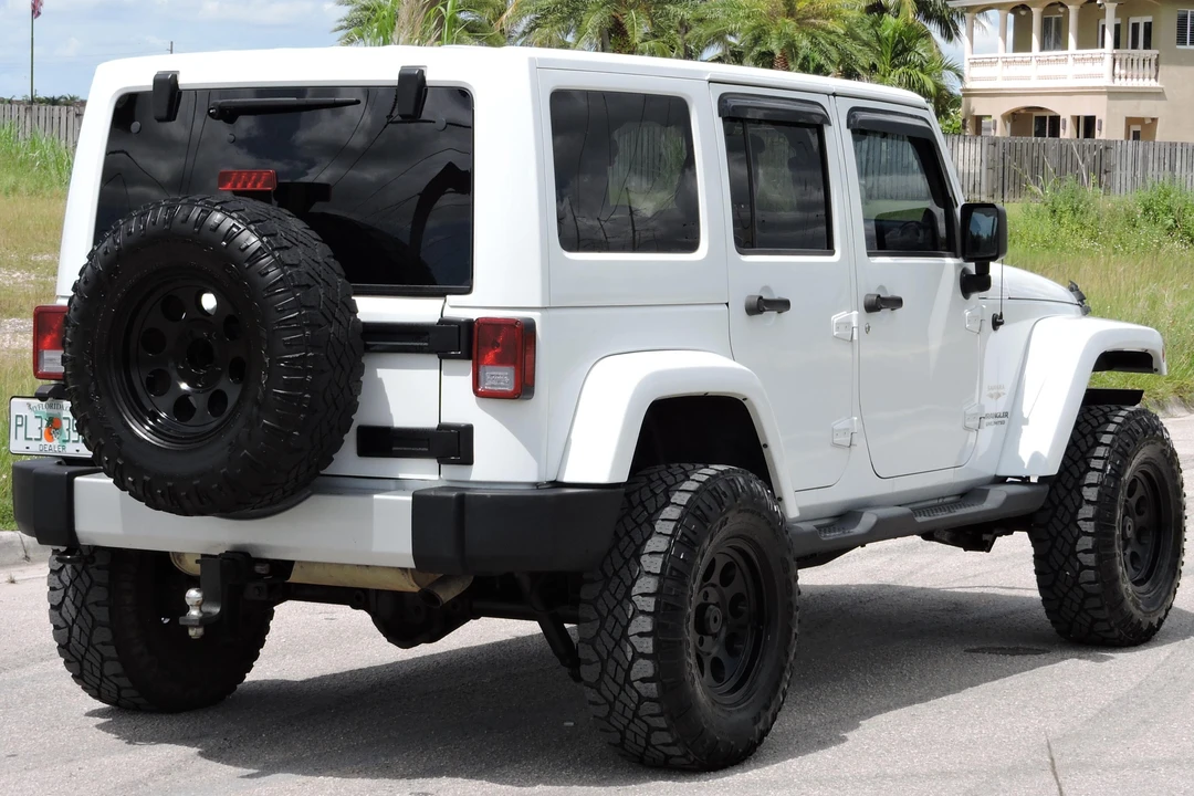 2011 Jeep JK Wrangler - Image 4 of 5