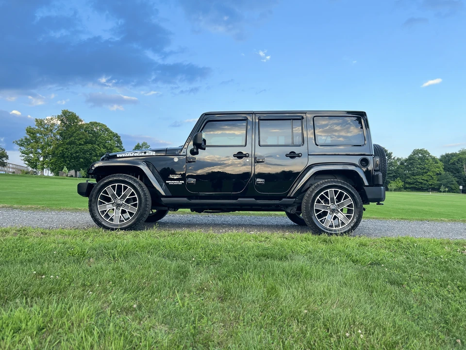 2011 Jeep JK Wrangler - Image 14 of 31