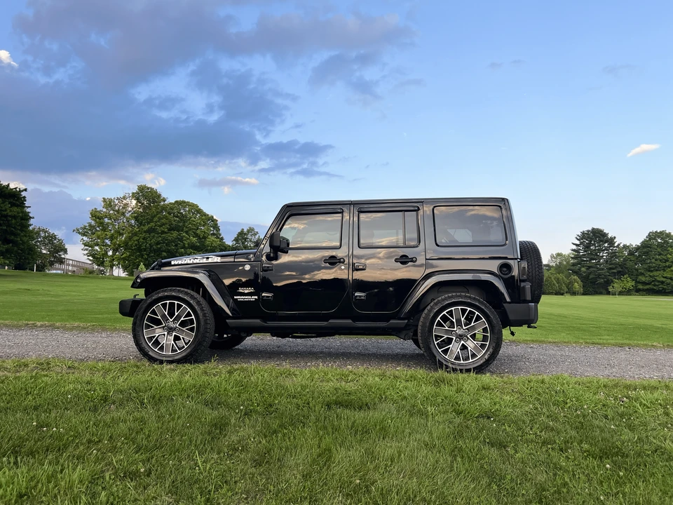 2011 Jeep JK Wrangler - Image 13 of 31