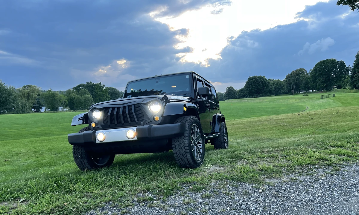 2011 Jeep JK Wrangler - Image 3 of 31