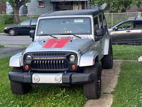 2011 Jeep Wrangler Unlimited Sahara (JK) Sport Utility 4D