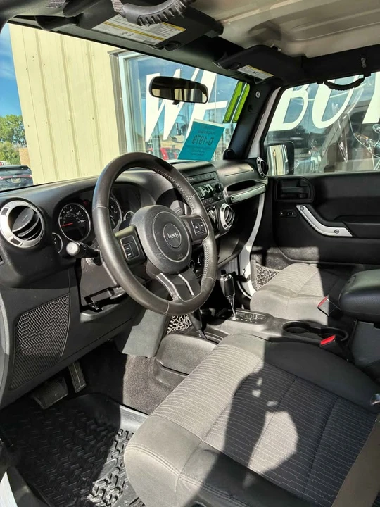 2011 Jeep JK Wrangler - Image 7 of 9