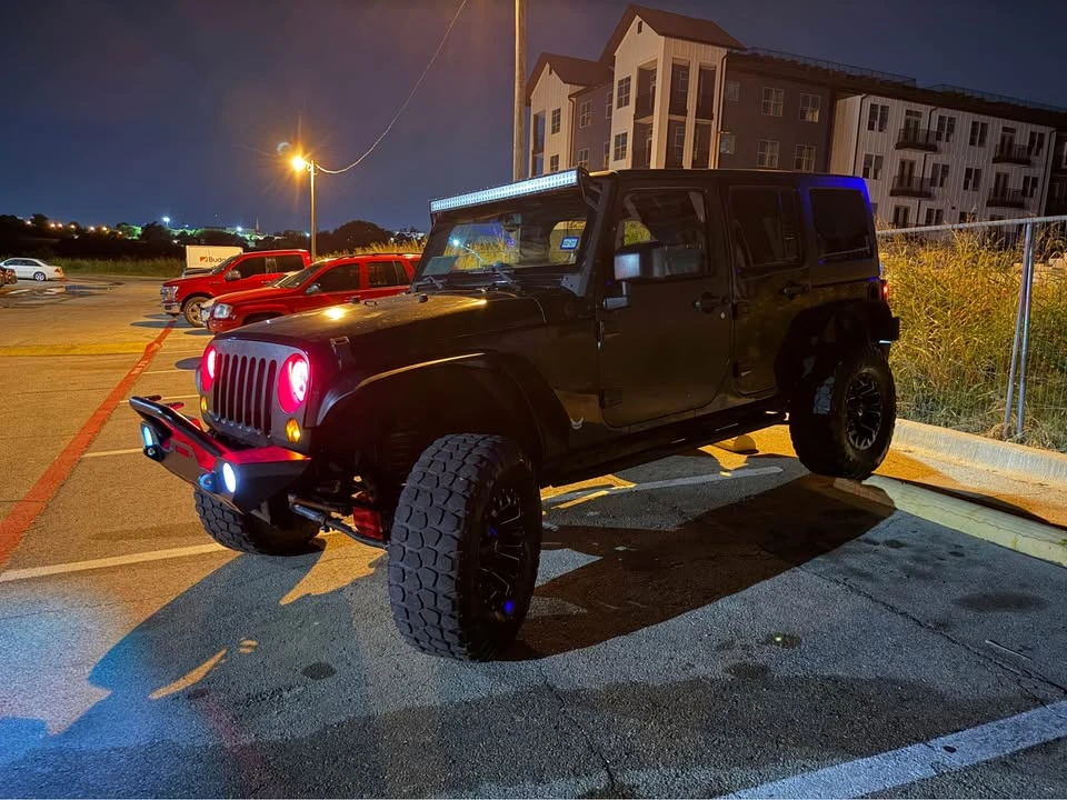 2011 Jeep JK Wrangler - Image 17 of 18