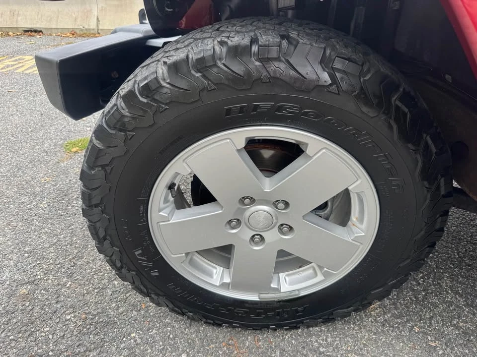 2011 Jeep JK Wrangler - Image 14 of 14