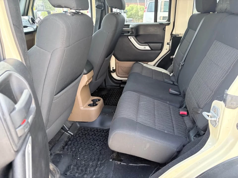 2011 Jeep JK Wrangler - Image 14 of 19