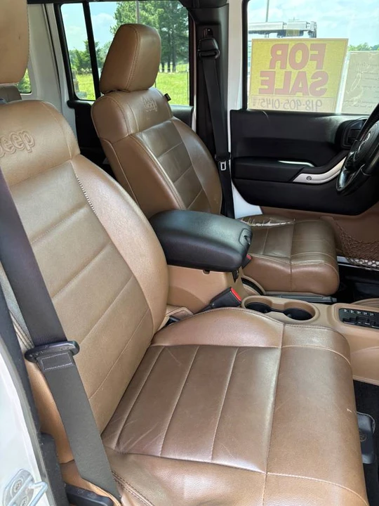 2011 Jeep JK Wrangler - Image 15 of 17