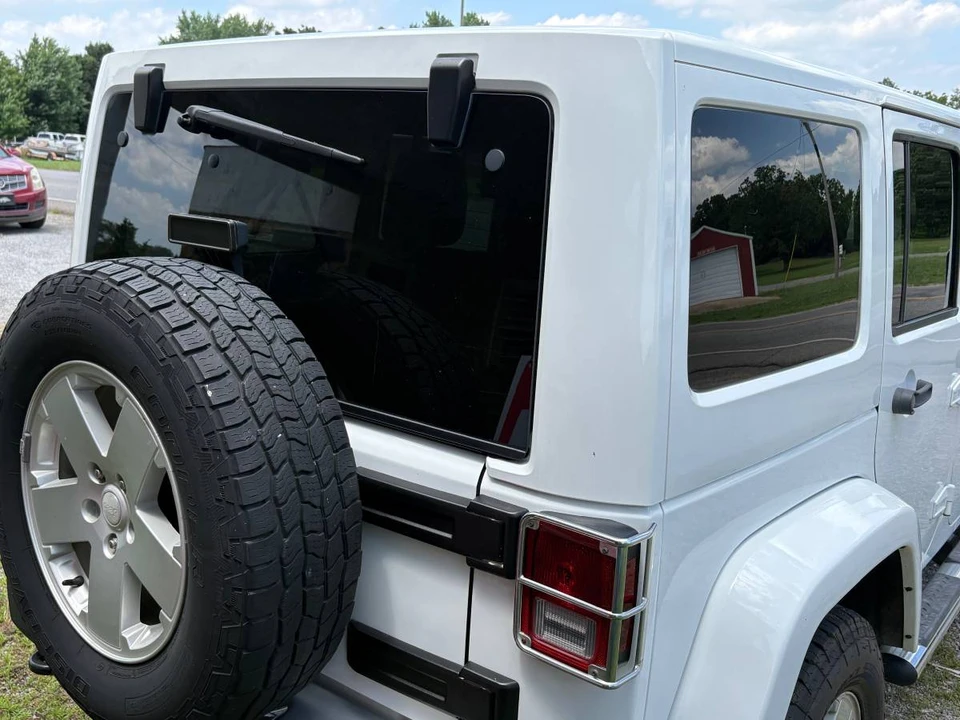 2011 Jeep JK Wrangler - Image 3 of 17