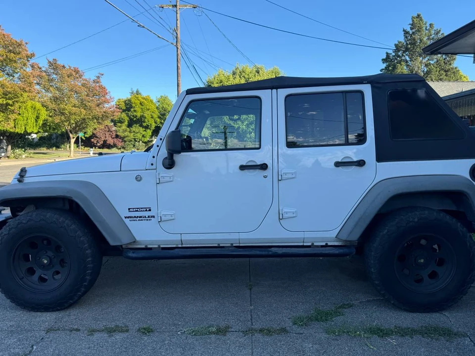2011 Jeep JK Wrangler - Image 3 of 8