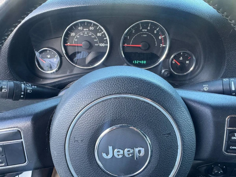 2011 Jeep JK Wrangler - Image 7 of 8