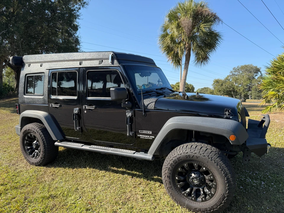 2011 Jeep JK Wrangler - Image 19 of 31