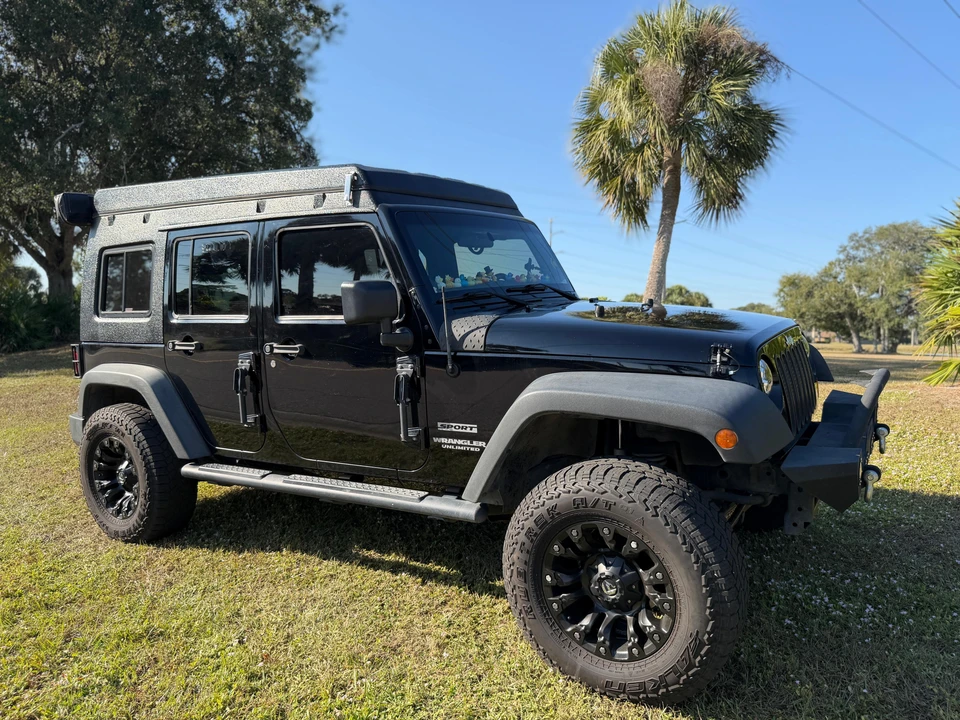 2011 Jeep JK Wrangler - Image 20 of 31