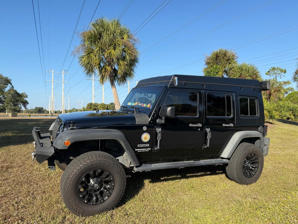 2011 Jeep JK Wrangler - Image 7 of 31