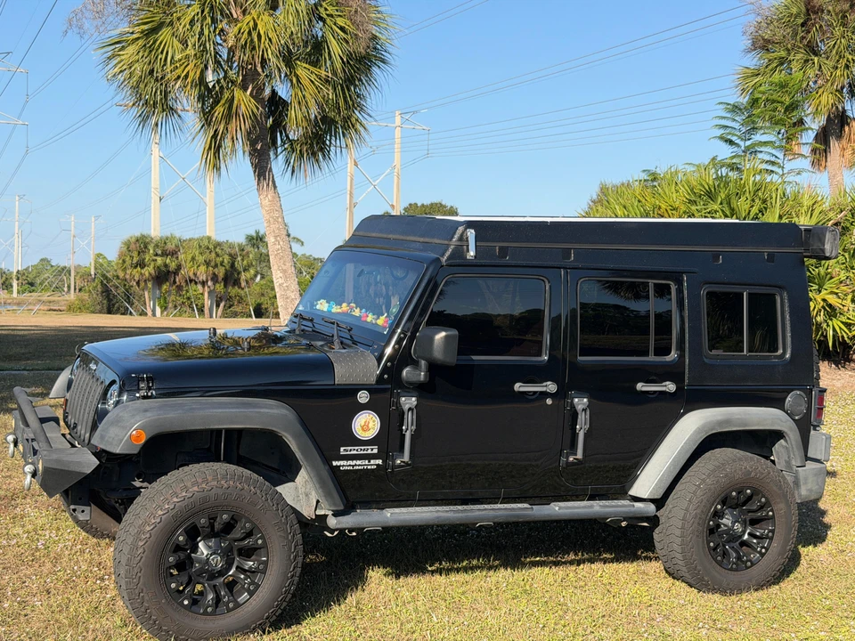 2011 Jeep JK Wrangler - Image 8 of 31