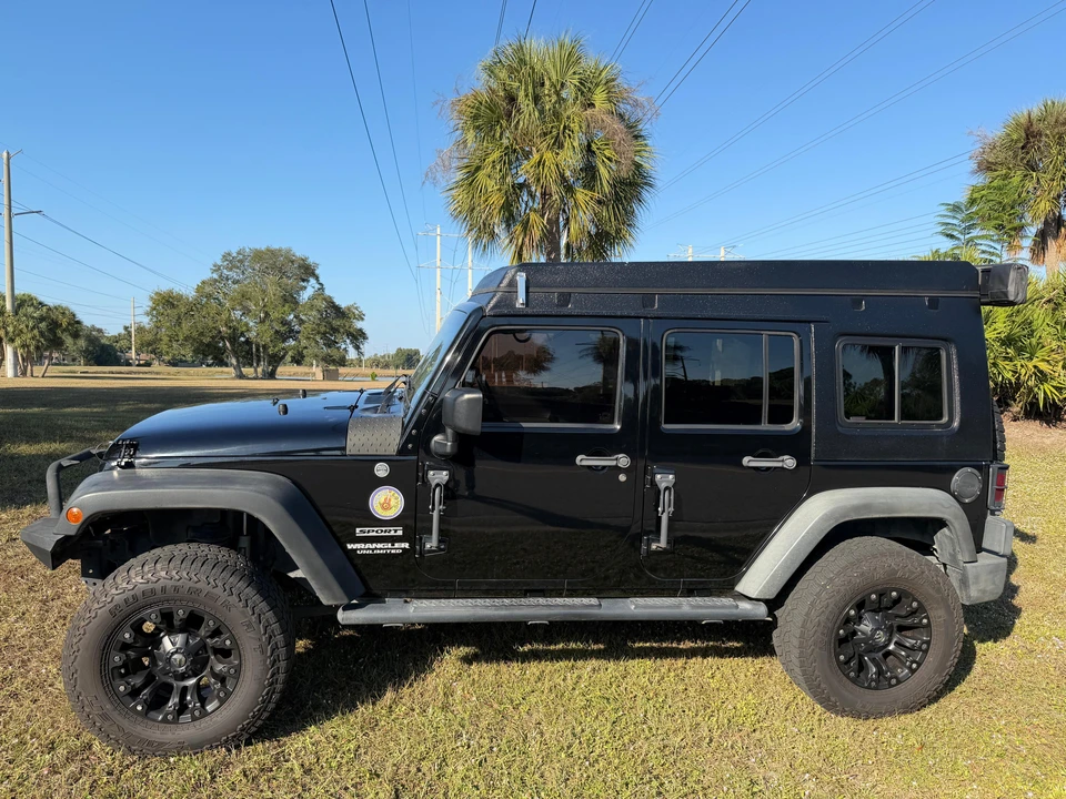 2011 Jeep JK Wrangler - Image 9 of 31