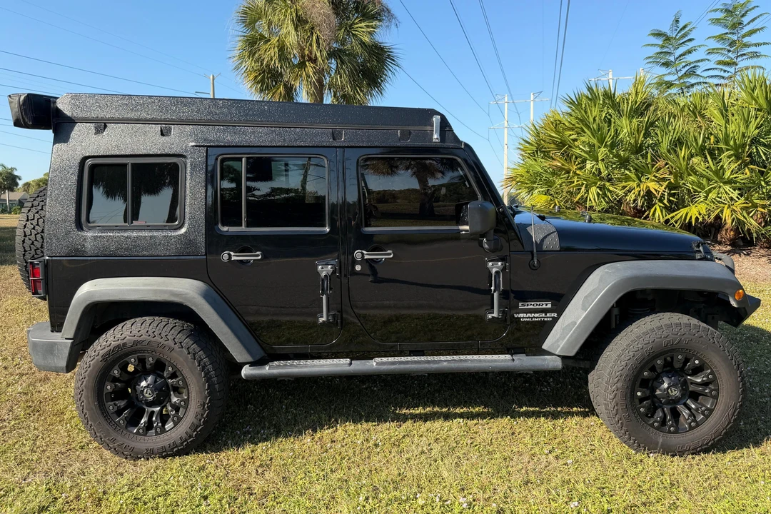 2011 Jeep JK Wrangler - Image 3 of 31