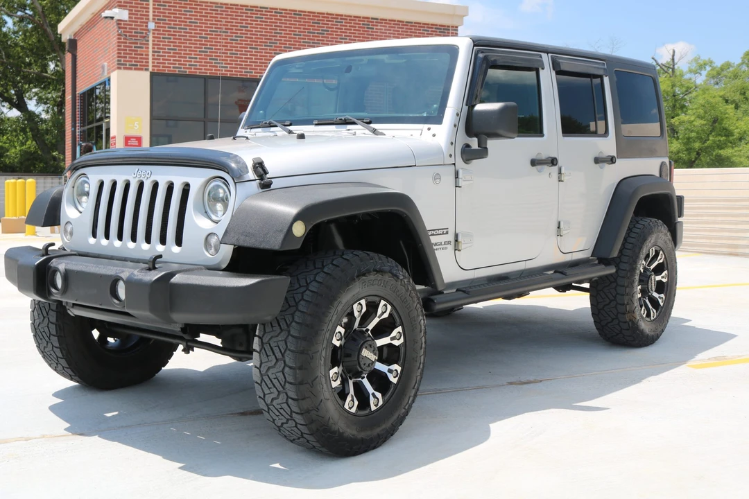 2011 Jeep JK Wrangler - Image 5 of 31