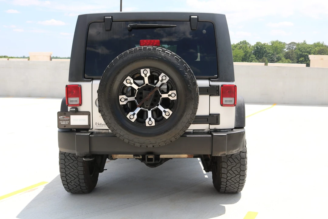 2011 Jeep JK Wrangler - Image 16 of 31