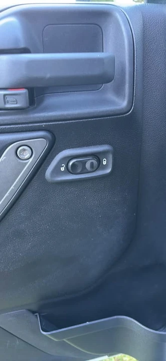 2011 Jeep JK Wrangler - Image 7 of 10