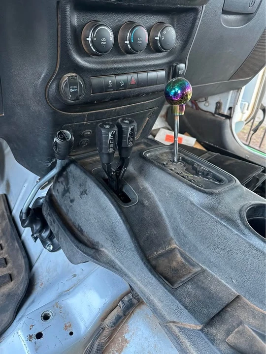 2011 Jeep JK Wrangler - Image 13 of 14