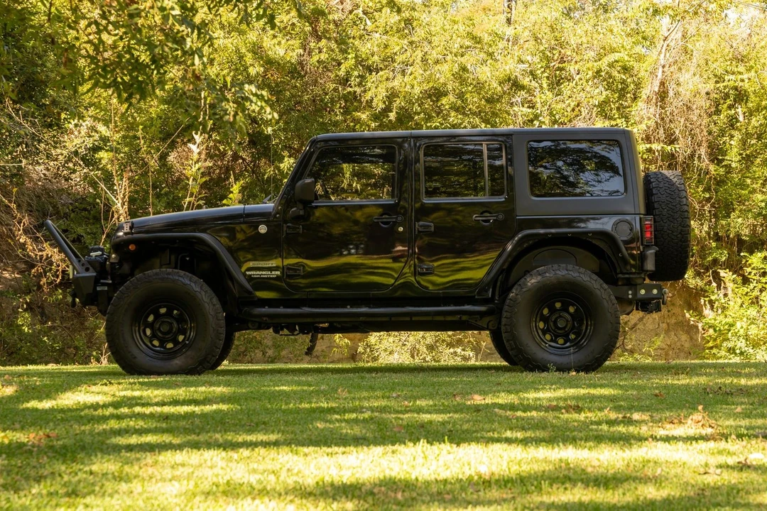 2011 Jeep JK Wrangler - Image 5 of 12