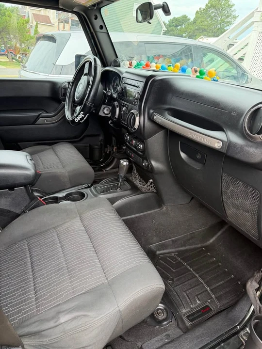 2011 Jeep JK Wrangler - Image 3 of 8