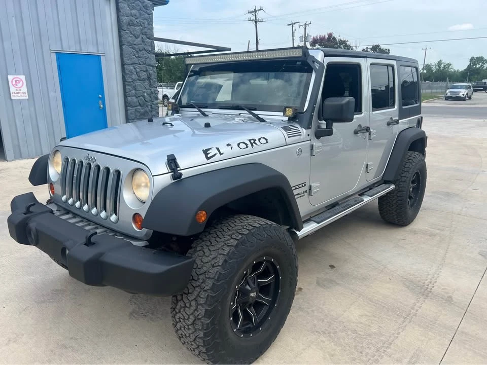 2011 Jeep JK Wrangler - Image 2 of 5