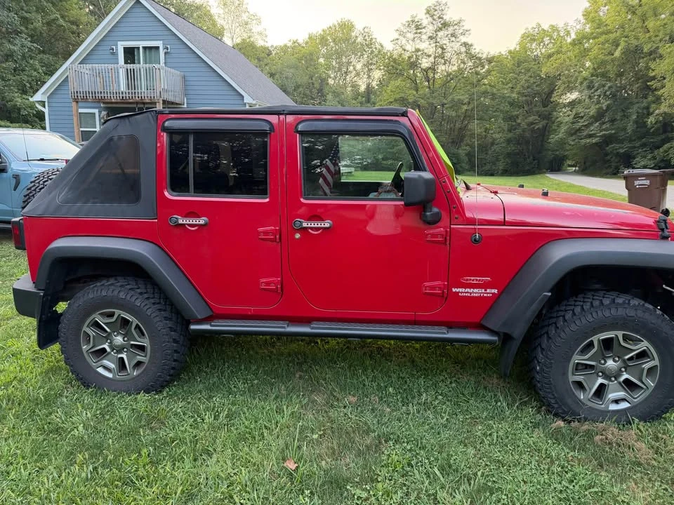 2011 Jeep JK Wrangler - Image 3 of 8