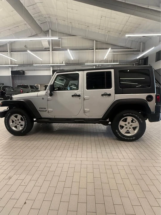 2011 Jeep JK Wrangler - Image 3 of 9