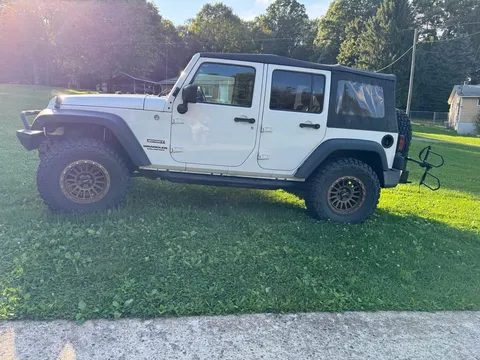 2011 Jeep Wrangler Unlimited Sport SUV 4D