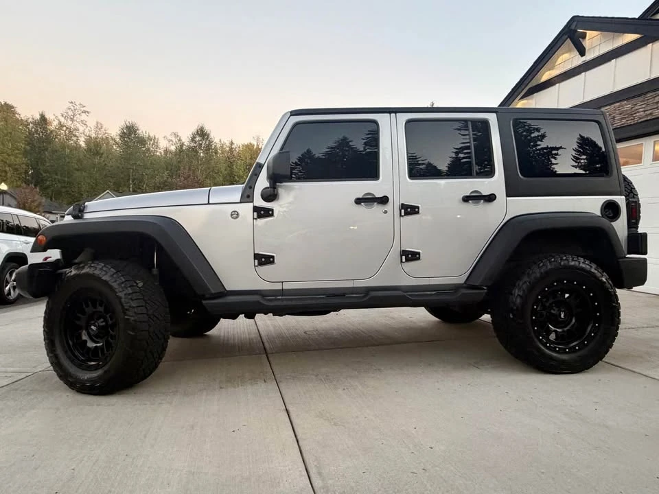 2011 Jeep JK Wrangler - Image 3 of 17