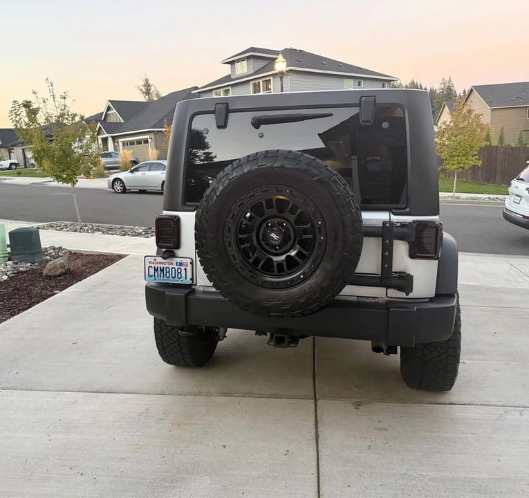 2011 Jeep JK Wrangler - Image 6 of 17