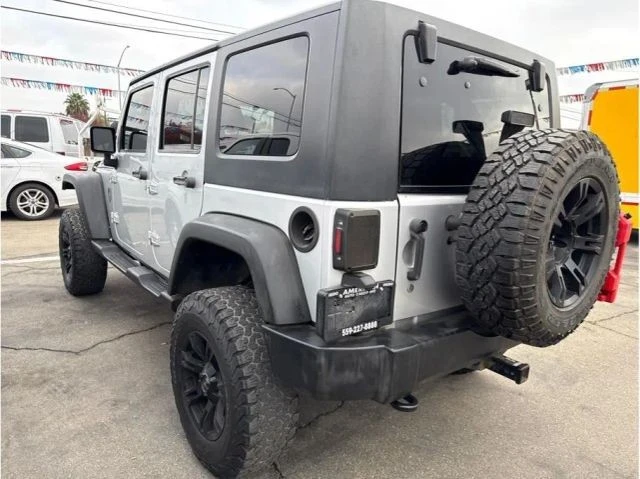 2011 Jeep JK Wrangler - Image 5 of 6