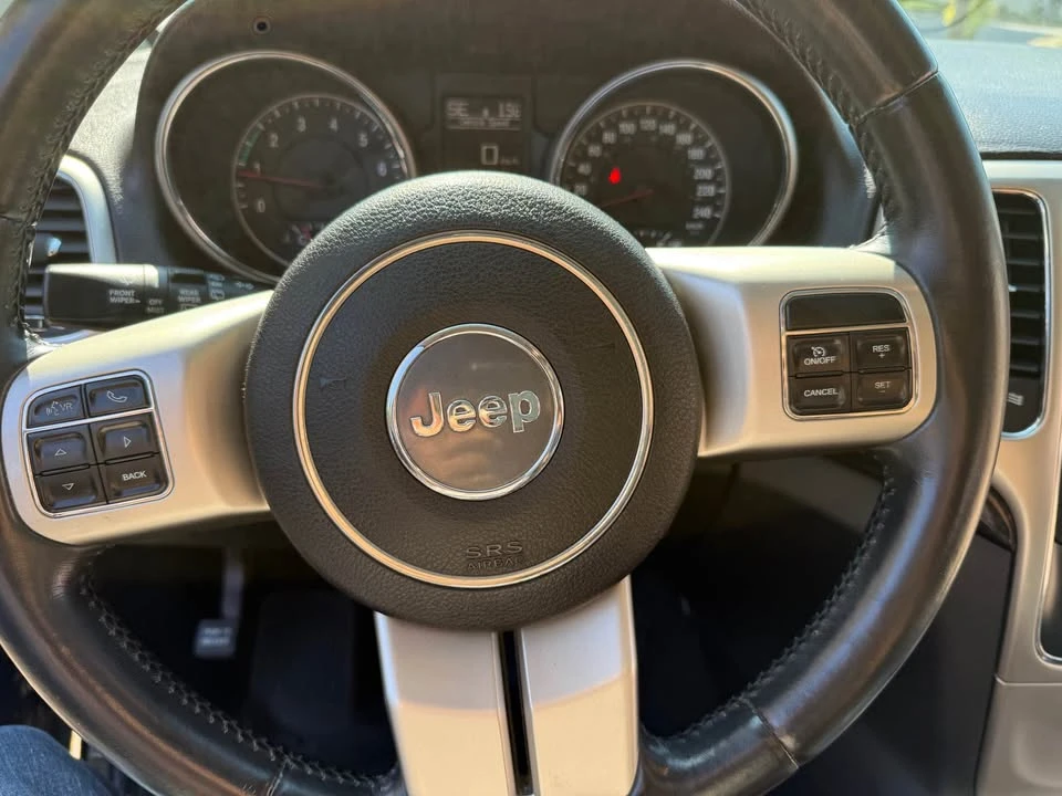 2011 Jeep WK2 Grand Cherokee - Image 12 of 17