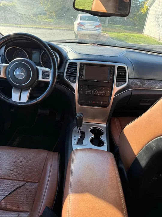 2011 Jeep WK2 Grand Cherokee - Image 10 of 12
