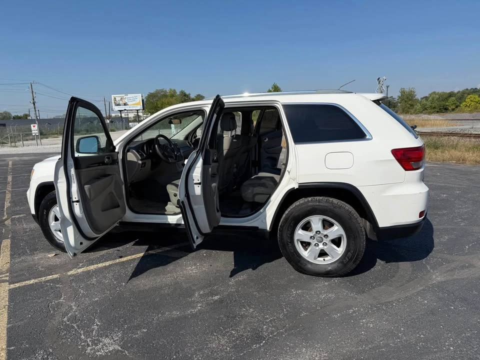 2011 Jeep WK2 Grand Cherokee - Image 8 of 17