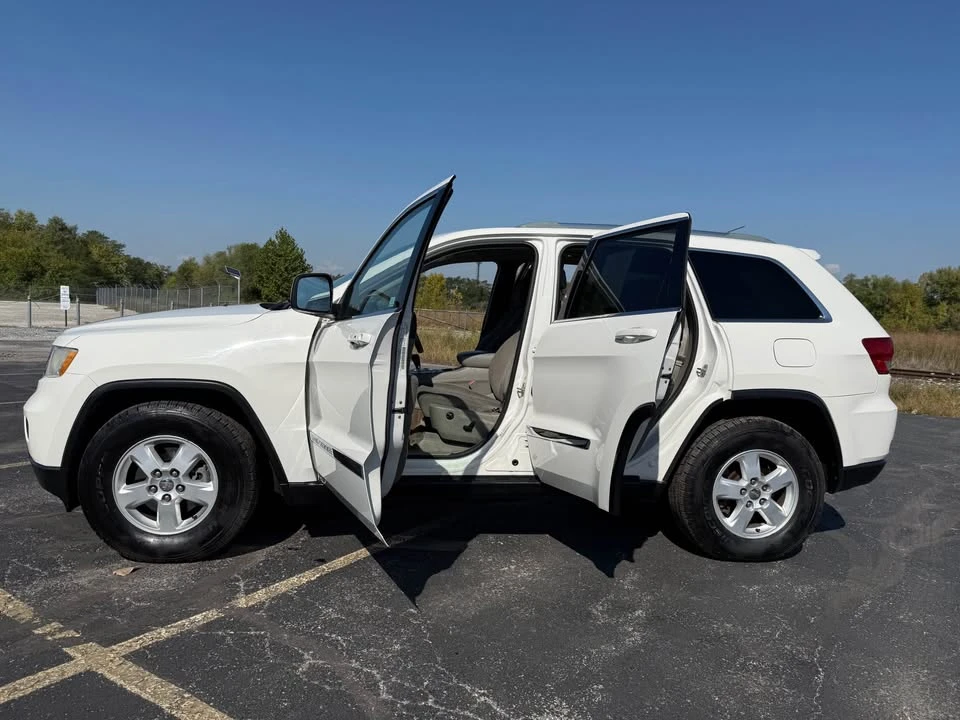 2011 Jeep WK2 Grand Cherokee - Image 3 of 17