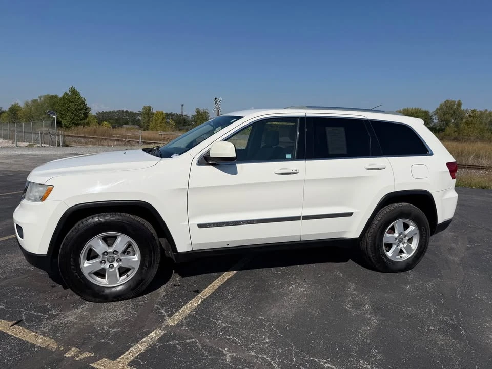 2011 Jeep WK2 Grand Cherokee - Image 10 of 17