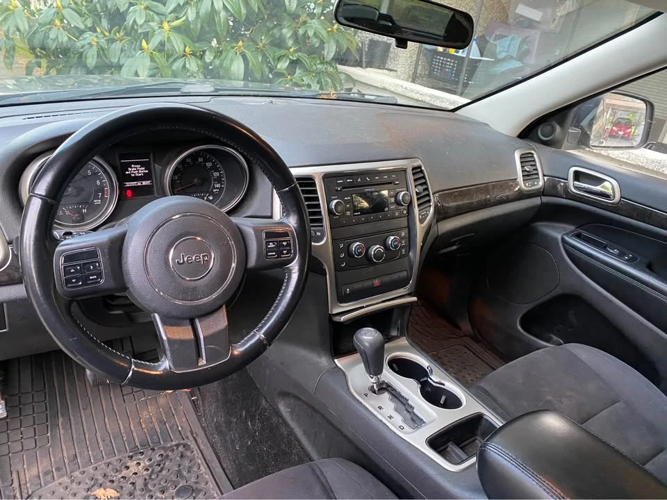 2011 Jeep WK2 Grand Cherokee - Image 2 of 6