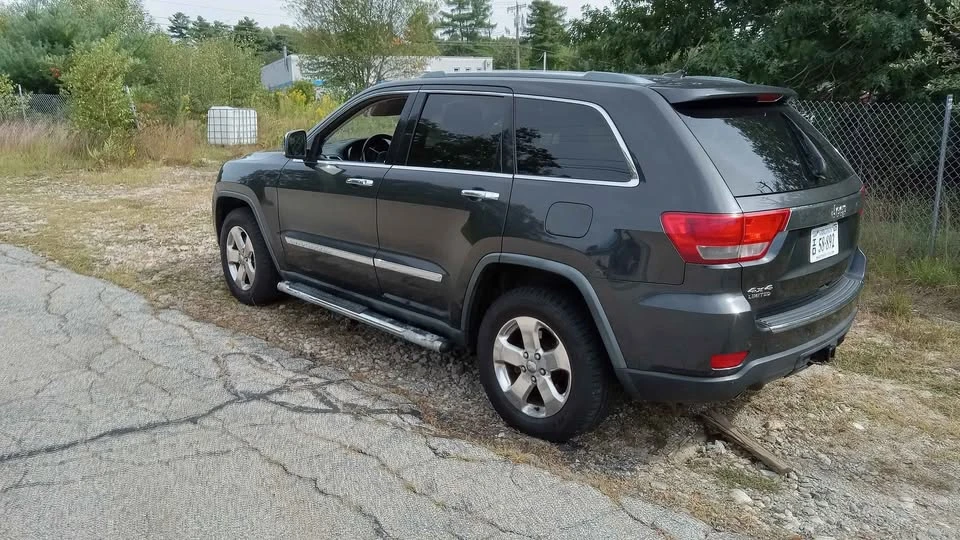 2011 Jeep WK2 Grand Cherokee - Image 9 of 10