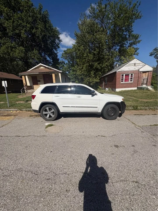 2011 Jeep WK2 Grand Cherokee - Image 3 of 4