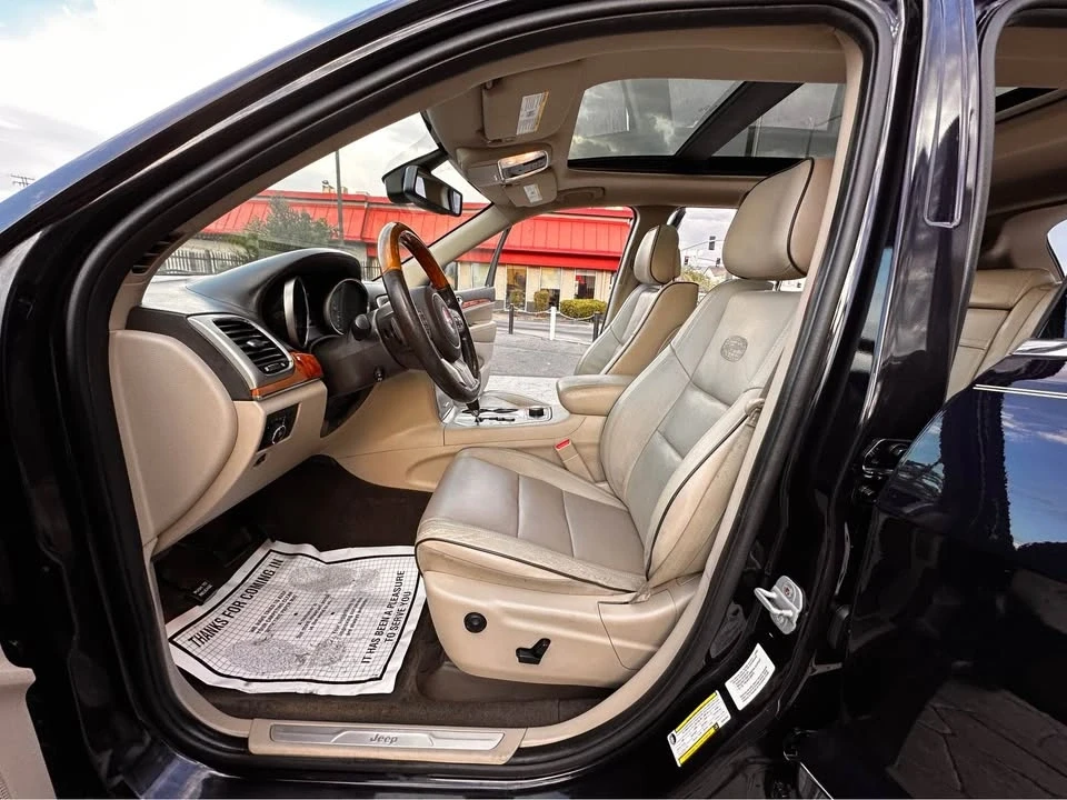 2011 Jeep WK2 Grand Cherokee - Image 13 of 18
