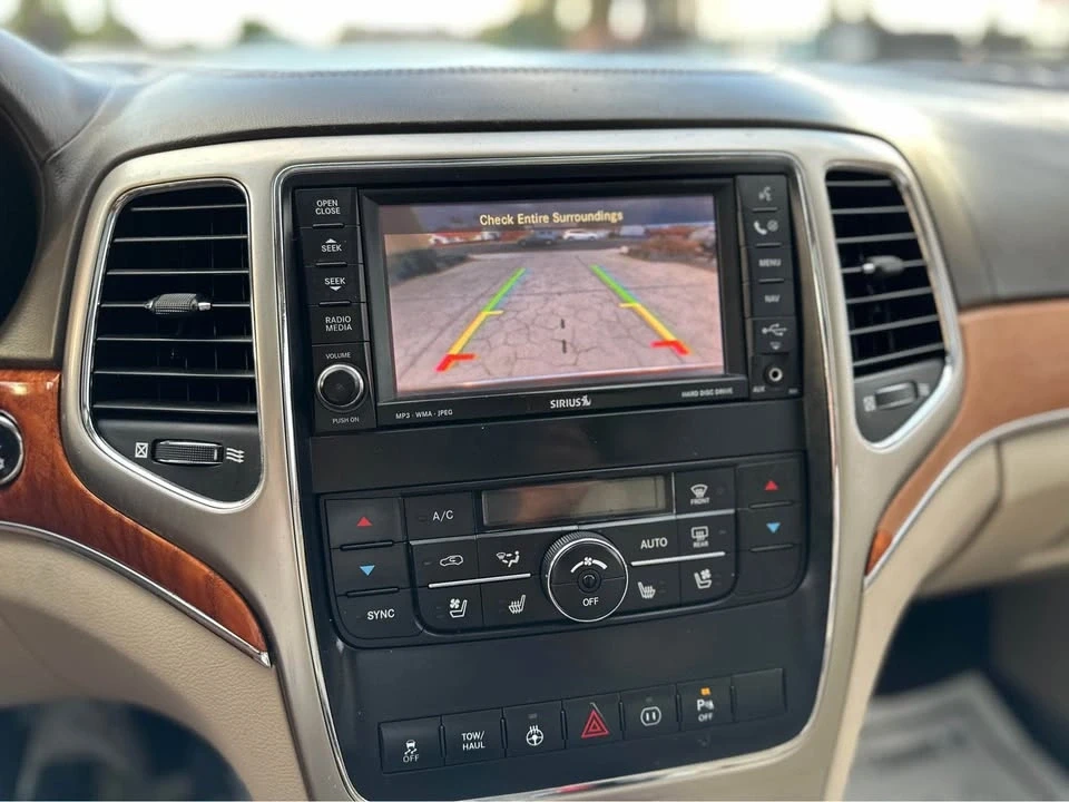 2011 Jeep WK2 Grand Cherokee - Image 16 of 18