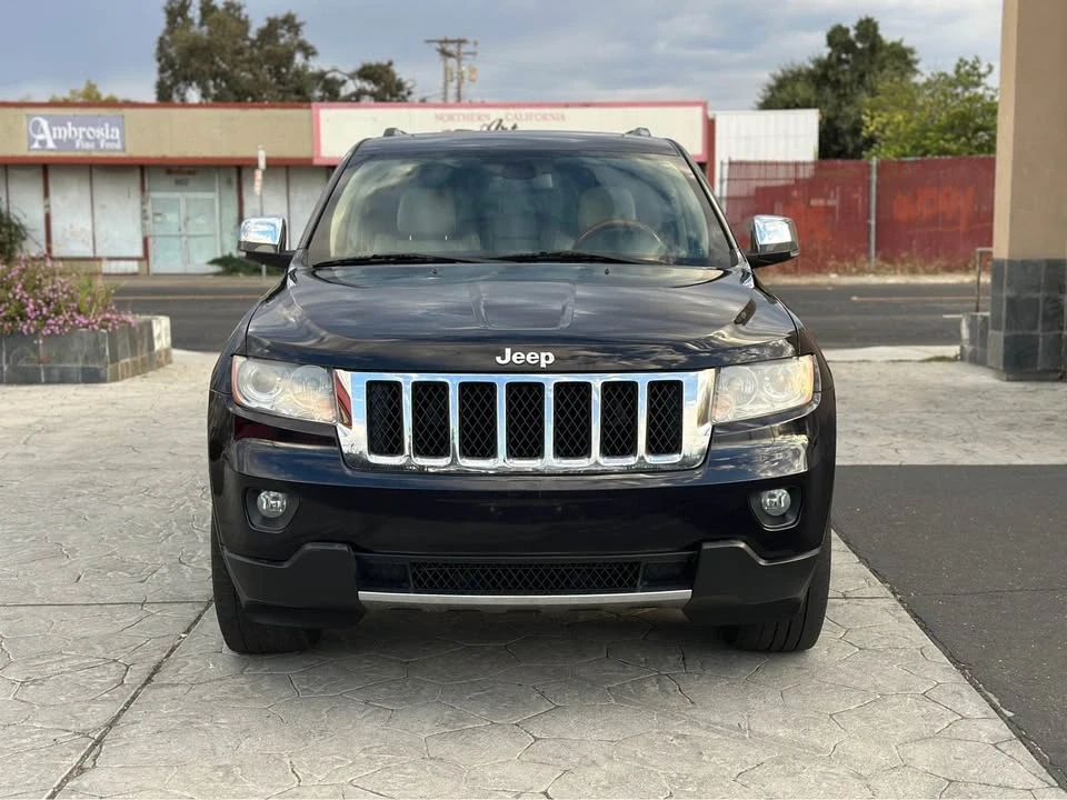 2011 Jeep WK2 Grand Cherokee - Image 8 of 18