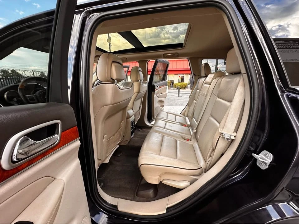 2011 Jeep WK2 Grand Cherokee - Image 12 of 18