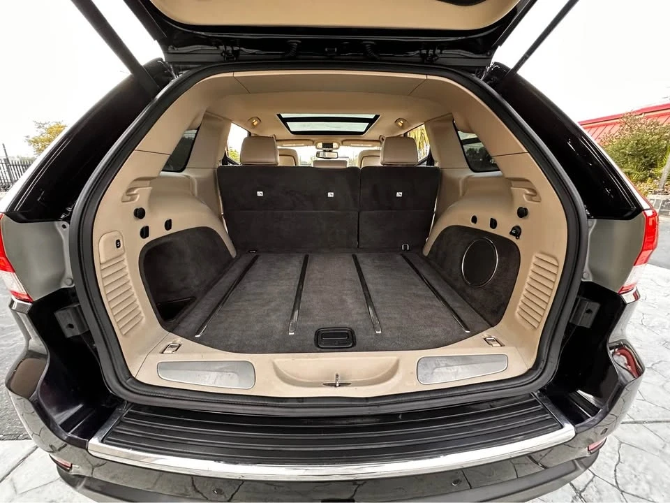 2011 Jeep WK2 Grand Cherokee - Image 10 of 18