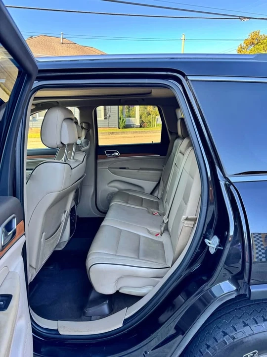 2011 Jeep WK2 Grand Cherokee - Image 12 of 13