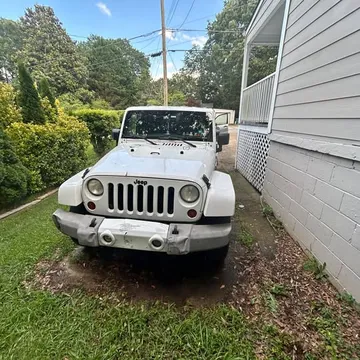 2011 Jeep Wrangler Sahara