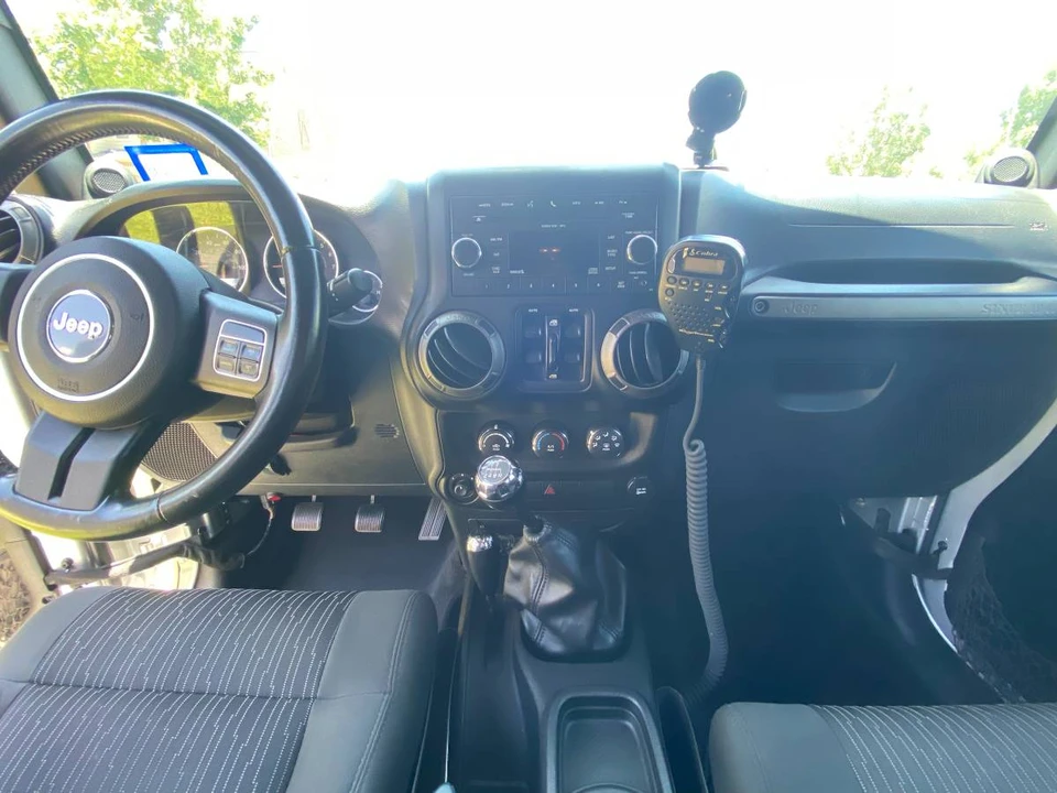 2011 Jeep JK Wrangler - Image 11 of 21