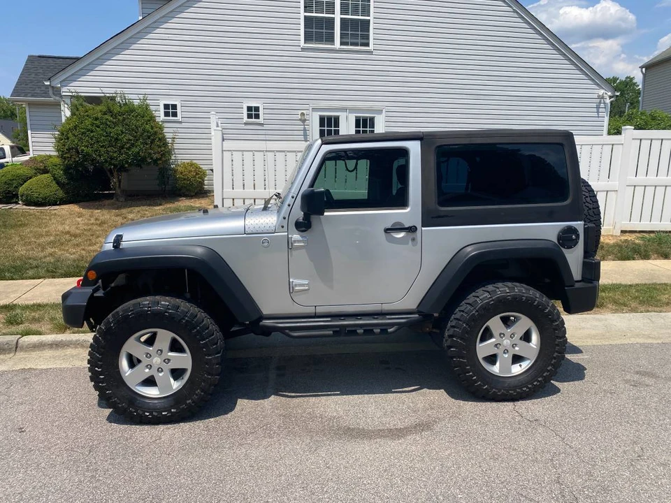 2011 Jeep JK Wrangler - Image 2 of 18