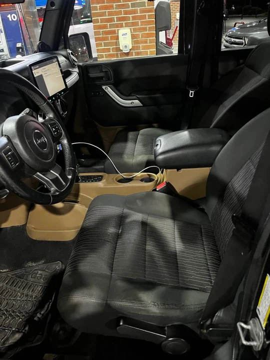 2011 Jeep JK Wrangler - Image 7 of 8